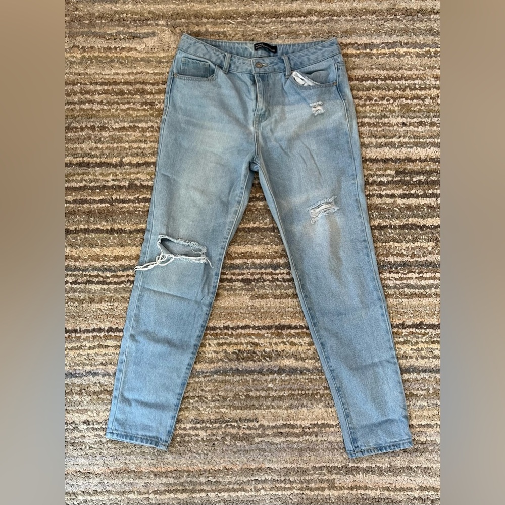 Miss Poured in Blue jeans